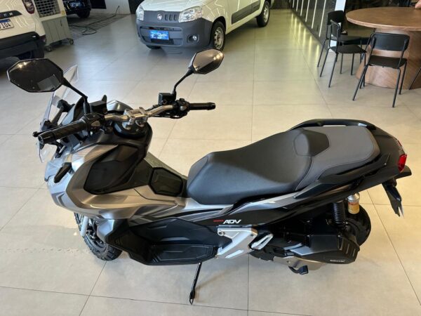 HONDA ADV 150 2023 - Imagem 5