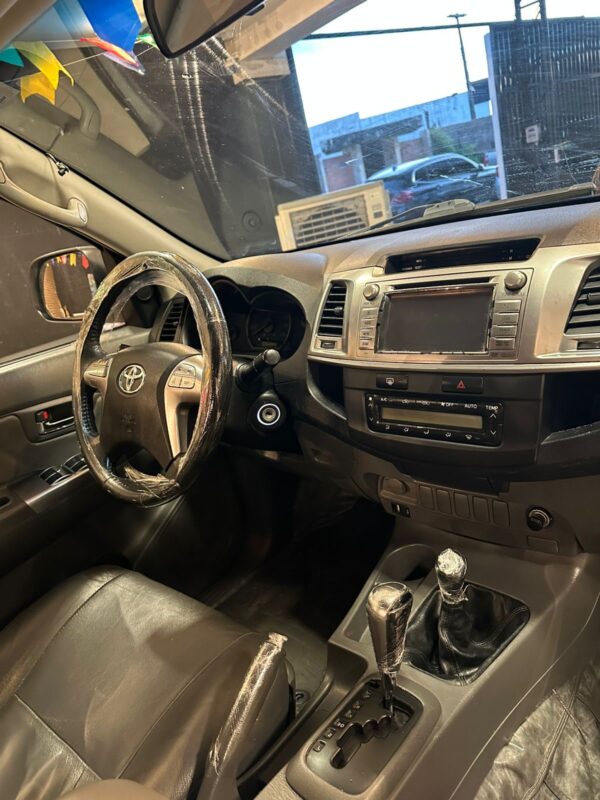 HILUX FLEX 4x4 AUTOMÁTICA 2014 - Imagem 11