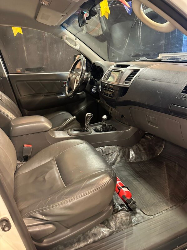 HILUX FLEX 4x4 AUTOMÁTICA 2014 - Imagem 9