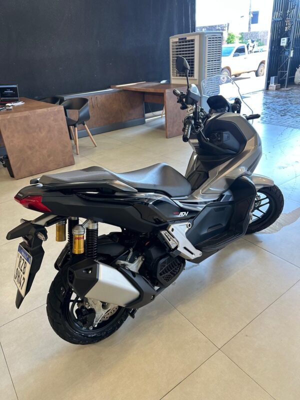 HONDA ADV 150 2023 - Imagem 6
