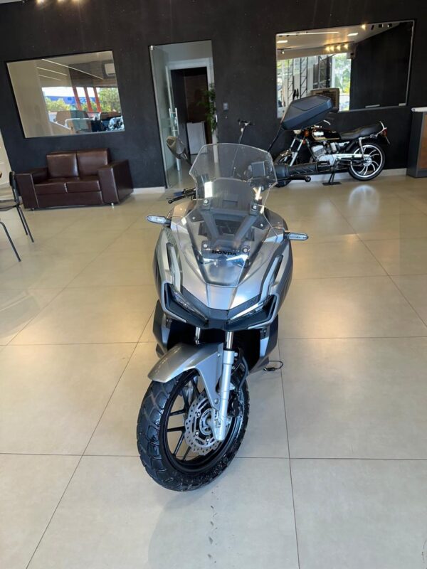 HONDA ADV 150 2023 - Imagem 2