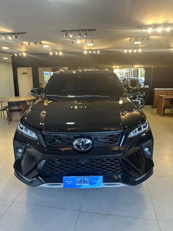 HILUX SW4 7LUG DIAMOND 2022 - Imagem 4